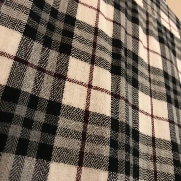 Express Flannel Shirt - SUPER SOFT - Large - Picture 5 of 5